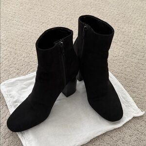 H&M suede bootie’s